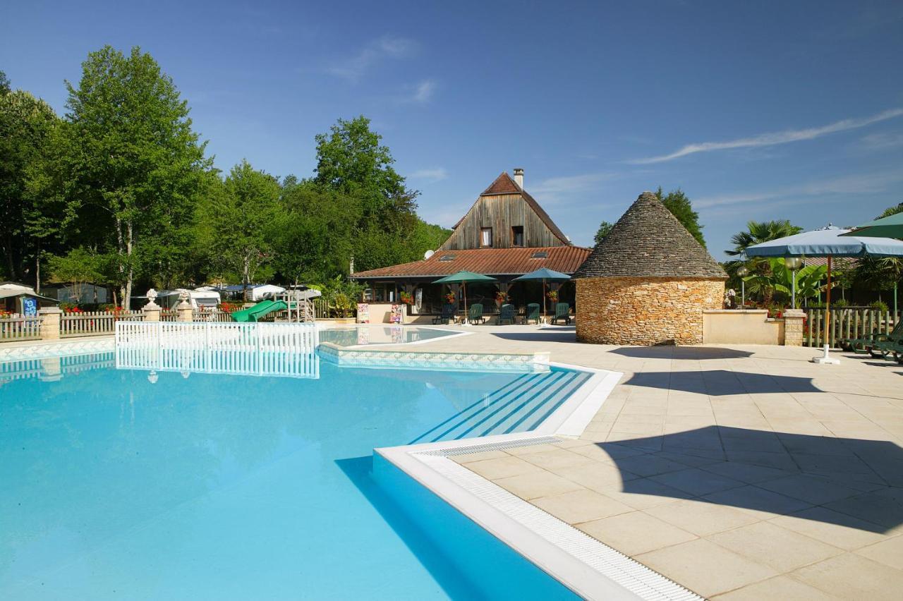 Camping Sunissim Le Moulin Du Roch 5 Stars By Locatour Hotel Sarlat-la-Caneda Luaran gambar